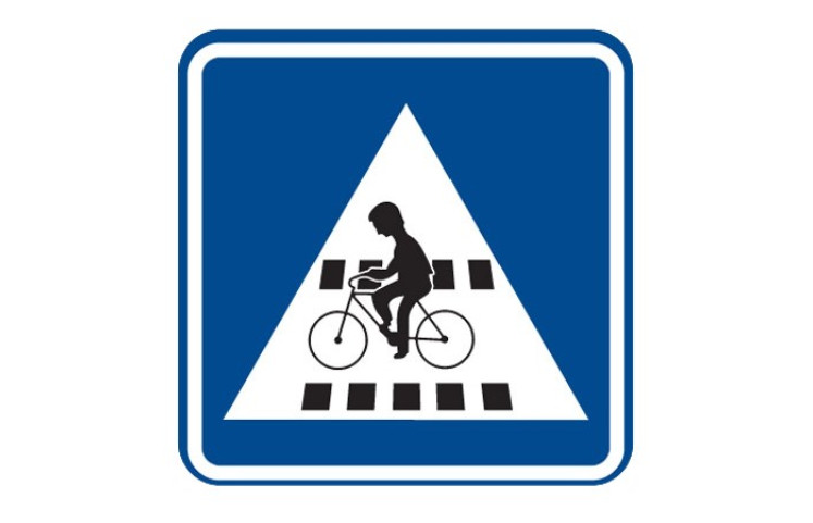 Dopravní značka IP7 - Přejezd pro cyklisty Dopravní značka IP7 - Přejezd pro cyklisty