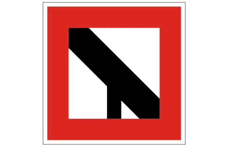 Plavební znak B9d - Povinnost před vplutím na hlavní vodní cestu