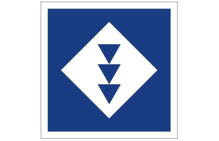 Plavební znak E5.15 - Místo vyhrazené pro stání všech plavidel