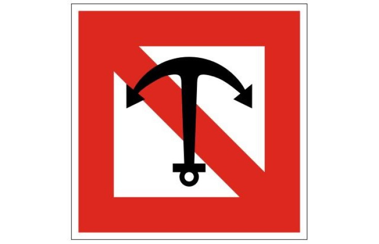 Plavební znak A6 - Zákaz kotvené, vlečení kotev, lan a řetězů Plavební znak A6 - Zákaz kotvené, vlečení kotev, lan a řetězů