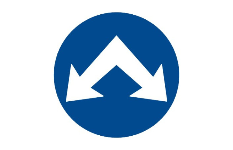 Dopravní značka C4c - Přikázaný směr objíždění vpravo i vlevo