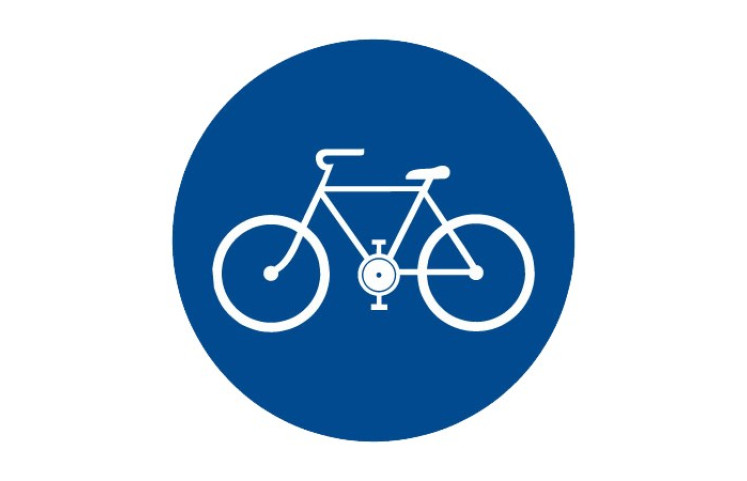 Dopravní značka C8a - Stezka pro cyklisty Dopravní značka C8a - Stezka pro cyklisty
