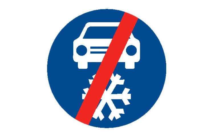 Dopravní značka C15b - Zimní výbava - konec