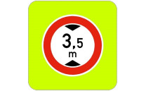 Dopravní značka B16 - Zákaz vjezdu vozidel, jejichž výška přesahuje vyznačenou mez, zvýrazněná