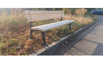 Lavička Historia, litinová