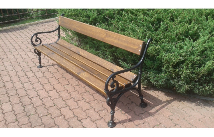 Lavička Schönbrunn Lavička Schönbrunn