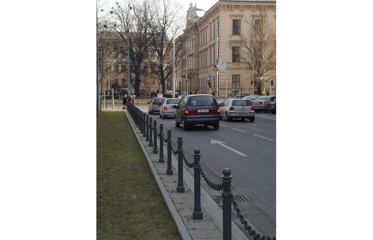 Sloupek Renitens Sloupek Renitens